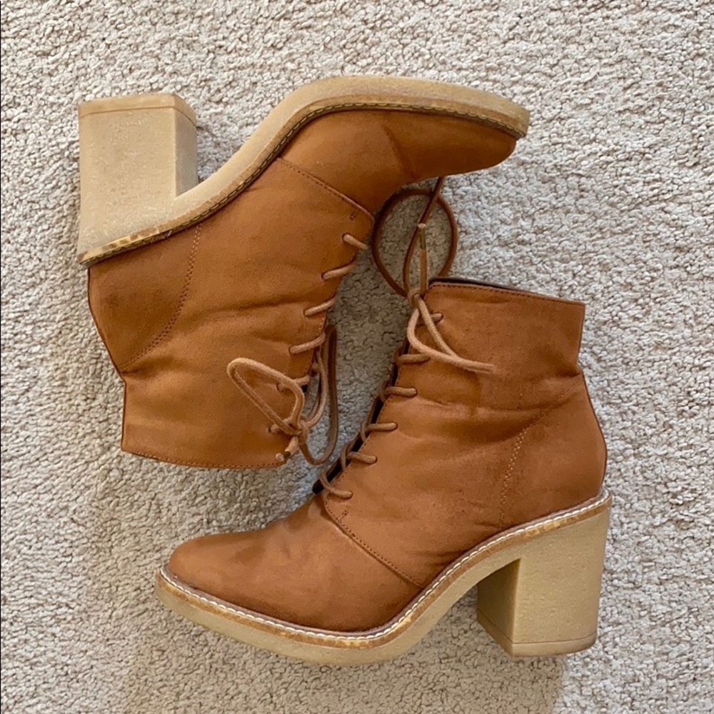 CAMEL COMBAT BOOTS 👢